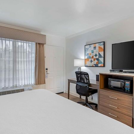 Best Western Plus Riviera Menlo Park Extérieur photo